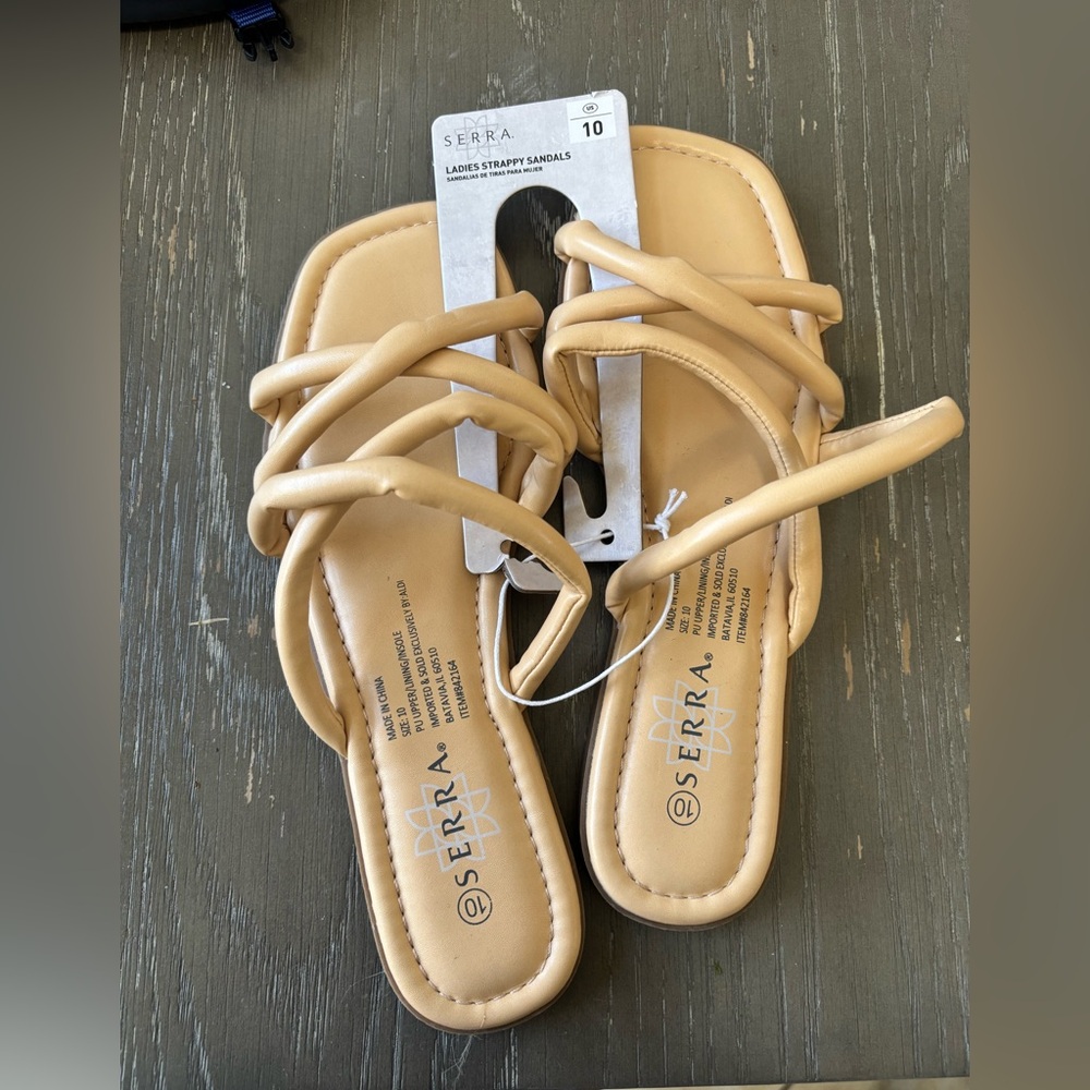 Serra Women Sandals Size 10